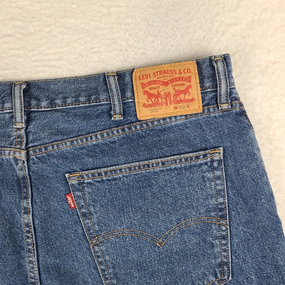 Levi's 505 Jean Shorts Mens 42‎ Blue 10